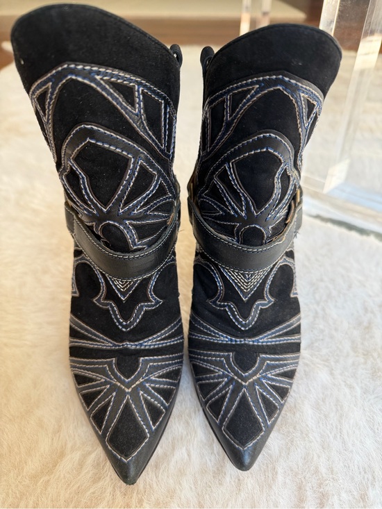 Isabel Marant Shoes - Isabel Marant Suede Embroidered Pointed-Toe Western Ankle Boots